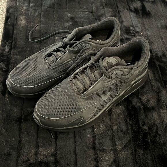 NIKE AIR  - Picture 1 of 9